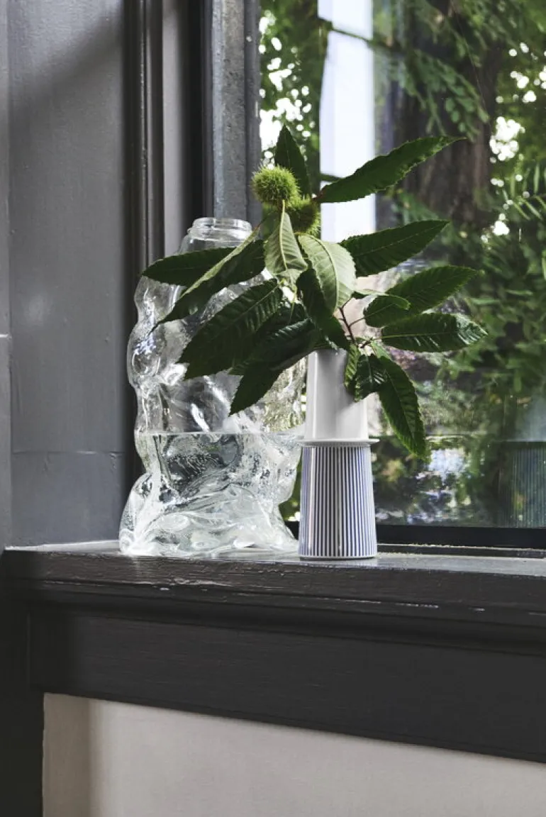 1616 / arita japan PC blomvas