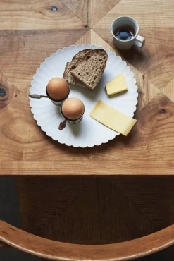 1616 / arita japan TY Palace 160 tallrik, oglaserad grå