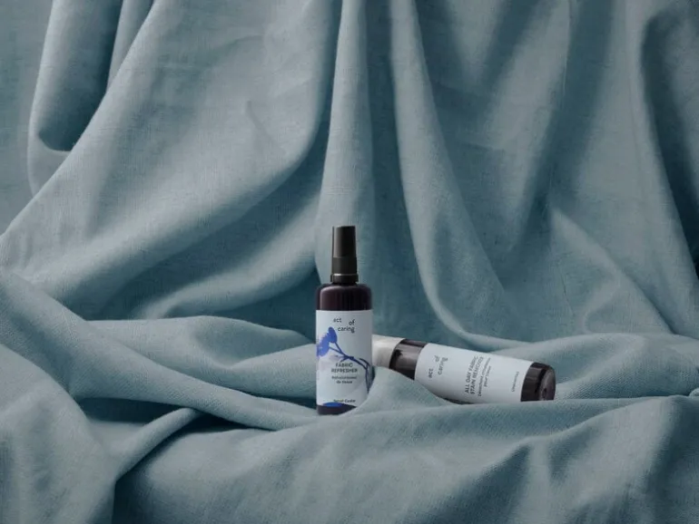 Act of Caring Textilfräschare, 100 ml, neroli - cederträ