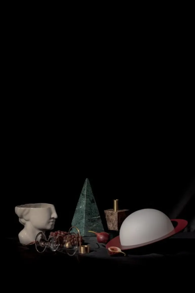 AGO Alley Tilt bordslampa, dimbar, stor, vinröd