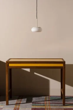 AGO Mozzi pendellampa, dimbar, liten, äggvit