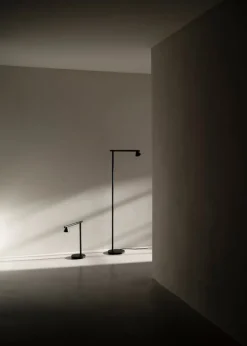 AGO Probe golvlampa, svart