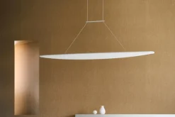 AGO Voyage Linear pendellampa, silver