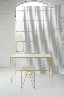 &New Study skrivbord, linoleum, butternöt