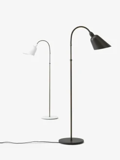 &Tradition Bellevue AJ7 golvlampa, vit - bronsfärgad mässing