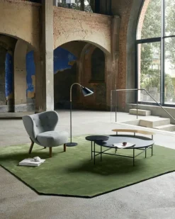 &Tradition Bellevue AJ7 golvlampa, svart - mässing