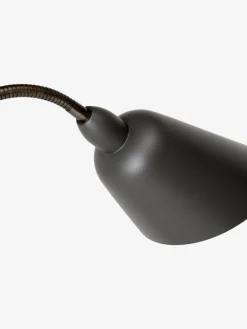 &Tradition Bellevue AJ7 golvlampa, stengrå - bronsfärgad mässing