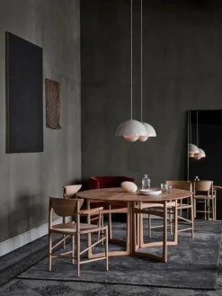 &Tradition Drawn HM4 stol, vitoljad ek