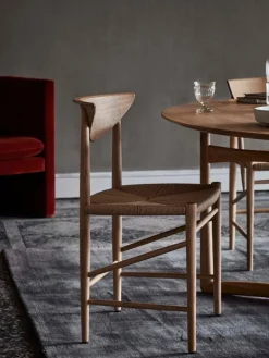 &Tradition Drawn HM3 stol, vitoljad ek