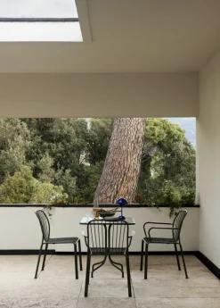 &Tradition Flowerpot VP9 bärbar bordslampa, koboltblå