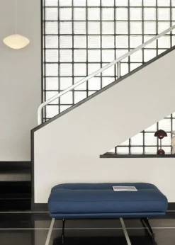 &Tradition Flowerpot VP9 bärbar bordslampa, mörklila