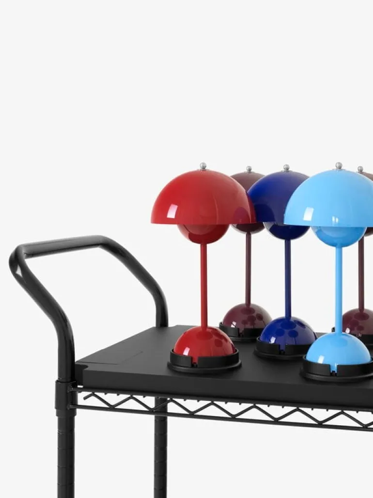 &Tradition Flowerpot VP9 bärbar bordslampa, mörklila