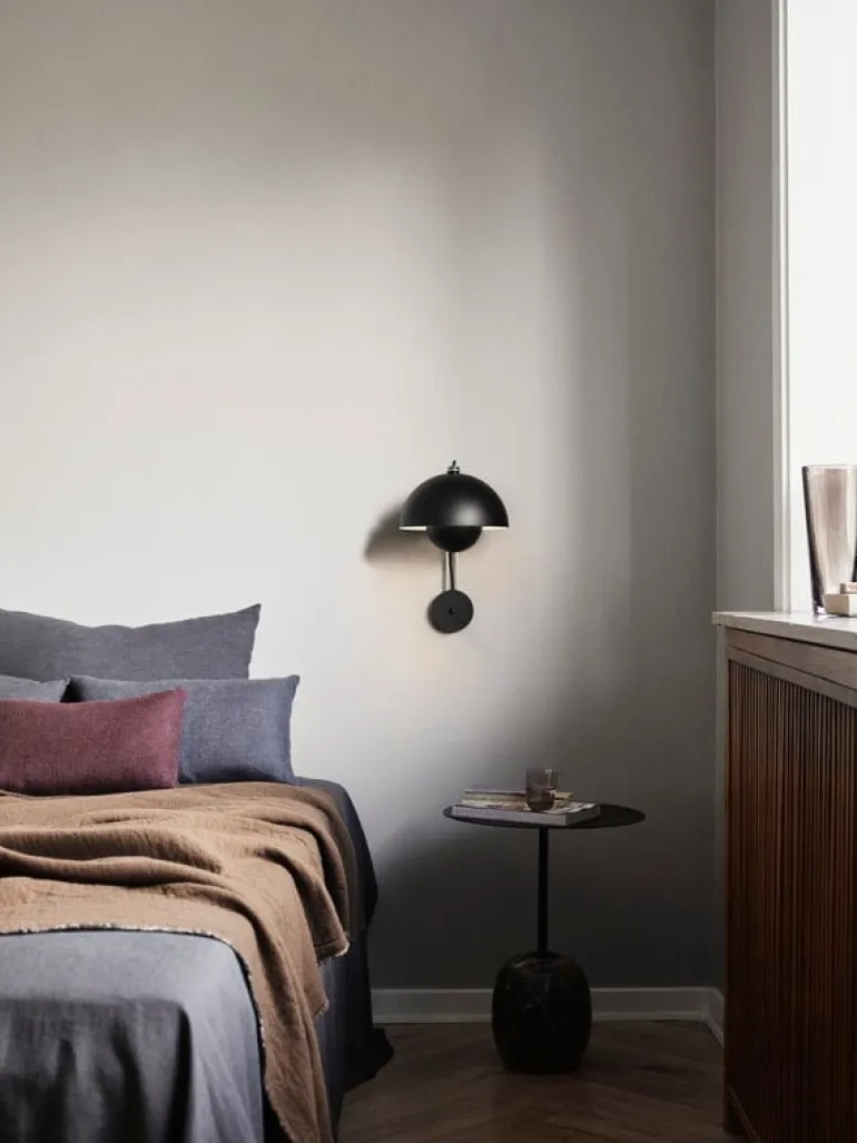 &Tradition Flowerpot VP8 vägglampa, matt vit