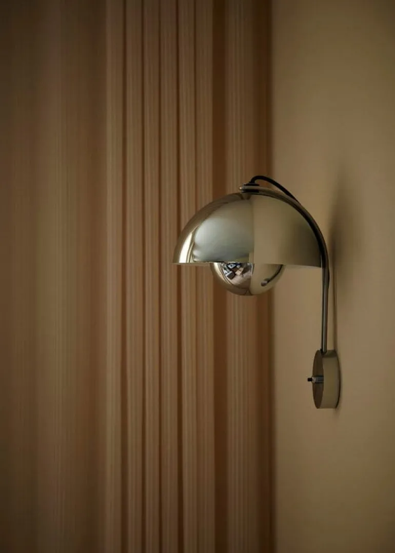 &Tradition Flowerpot VP8 vägglampa, förkromad