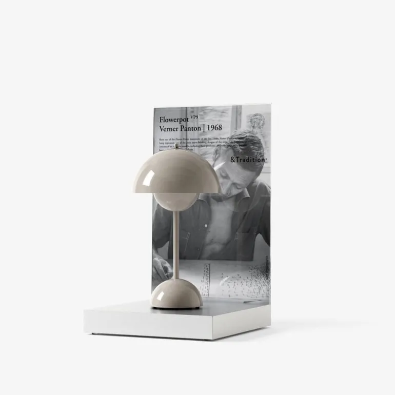 &Tradition Flowerpot VP9 bärbar bordslampa, grey beige