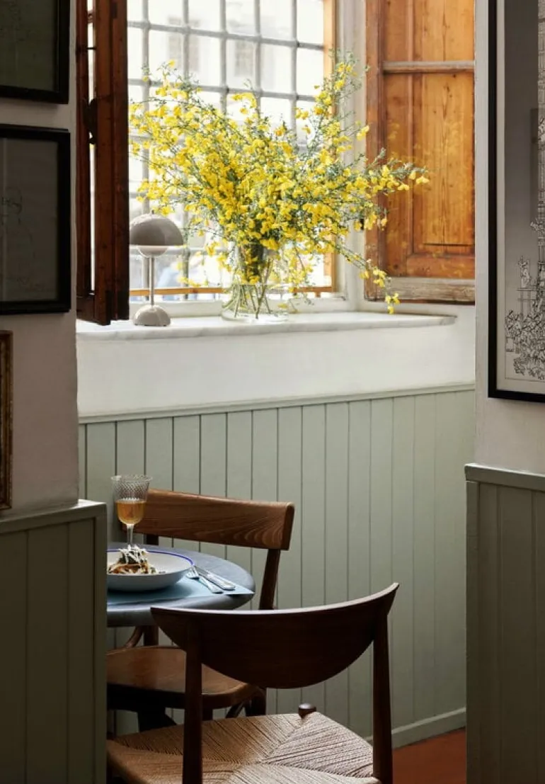 &Tradition Flowerpot VP9 bärbar bordslampa, grey beige