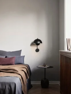 &Tradition Flowerpot VP8 vägglampa, gråbeige