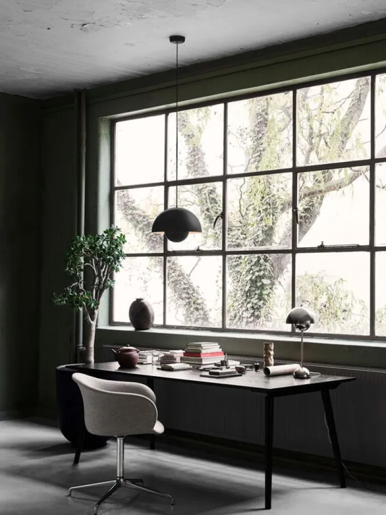 &Tradition Flowerpot VP3 bordslampa, förkromad