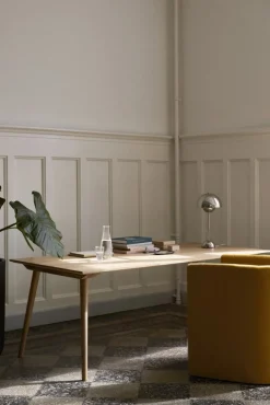 &Tradition Flowerpot VP3 bordslampa, förkromad