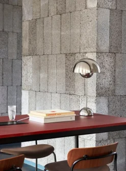 &Tradition Flowerpot VP3 bordslampa, förkromad