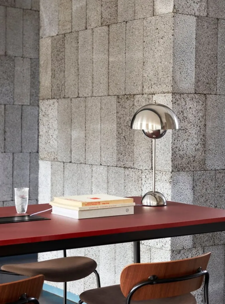 &Tradition Flowerpot VP3 bordslampa, förkromad