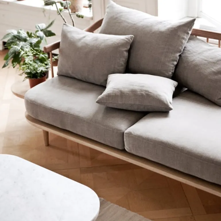 &Tradition Fly SC4 coffee table, white oiled oak - white Carrara marble