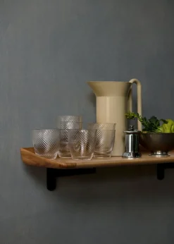 &Tradition Guild HM14 hylla, 75 x 24,6 cm, lackerad valnöt