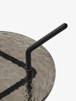 &Tradition Halten SH9 sidobord, rökfärgat glas - varmt svart