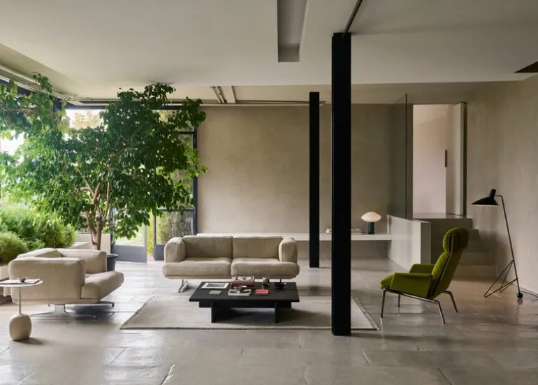 &Tradition Ita OS4 soffbord, 110 x 110 cm, mörk betsad ek