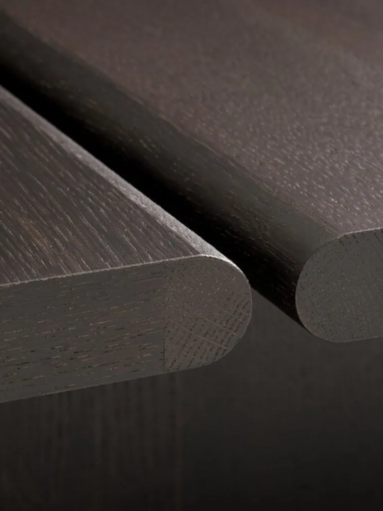 &Tradition Ita OS4 soffbord, 110 x 110 cm, mörk betsad ek