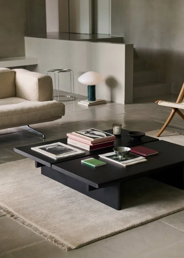 &Tradition Ita OS4 soffbord, 110 x 110 cm, mörk betsad ek