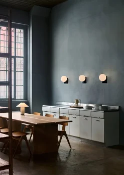 &Tradition Journey SHY2 vägglampa, stålblå