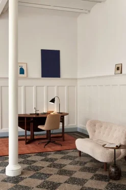 &Tradition Little Petra VB2 soffa, Moonligt sheepskin - oljad valnöt