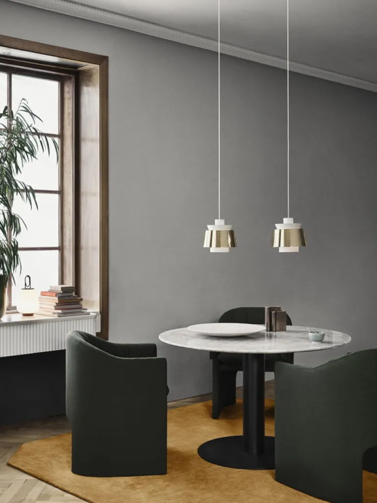 &Tradition Lucca SC51 bordslampa, opal - svart