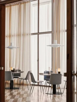 &Tradition Manhattan SC52 bärbar bordslampa