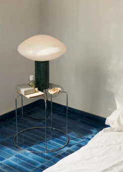 &Tradition Mist bordslampa AP17, Guatemala Verde-marmor - opalglas