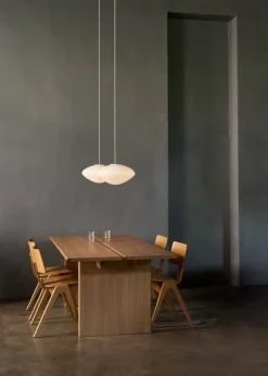 &Tradition Mist pendellampa AP15, mattvit - opalglas