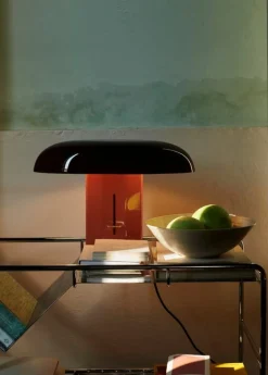 &Tradition Montera JH42 bordslampa, bärnsten - rubin