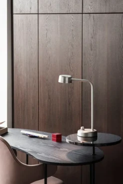 &Tradition Palette JH9 skrivbord, svart