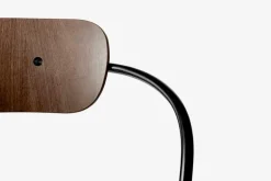 &Tradition Pavilion AV2 stol, valnöt