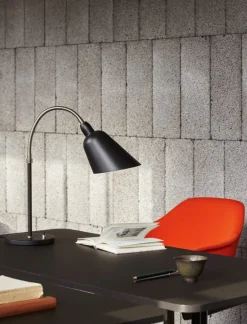 &Tradition Pavilion AV16 skrivbord, svart linoleum - svart