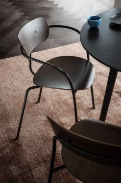 &Tradition Pavilion AV2 stol, svart