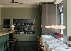 &Tradition Pavilion AV37 barpall, 68 cm, lackad ek