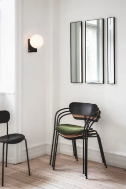 &Tradition Pavilion AV1 stol, svart