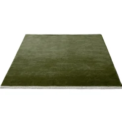 &Tradition The Moor AP18, matta, 170 x 240 cm, grön furu