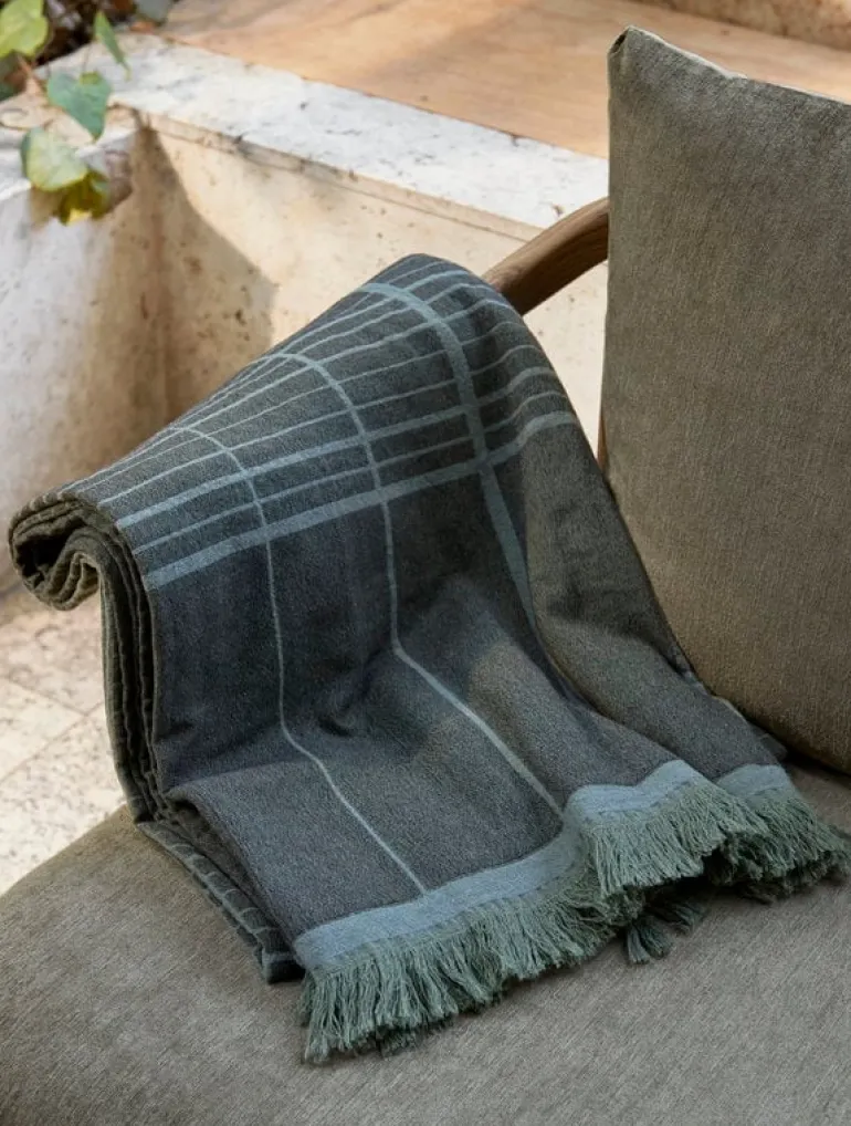 &Tradition Untitled AP10 filt, 150 x 200 cm, mörkgrön