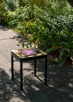 &Tradition Ville AV47 pall, teak - varm svart