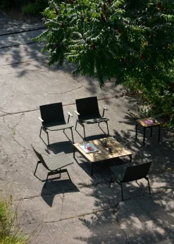 &Tradition Ville AV44 utomhusfåtölj, bronsgrön