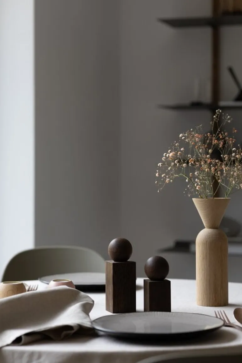 applicata Twist salt- och pepparkar, rökt ek