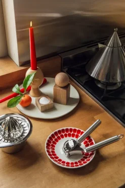 applicata Twist salt- och pepparkar, ek